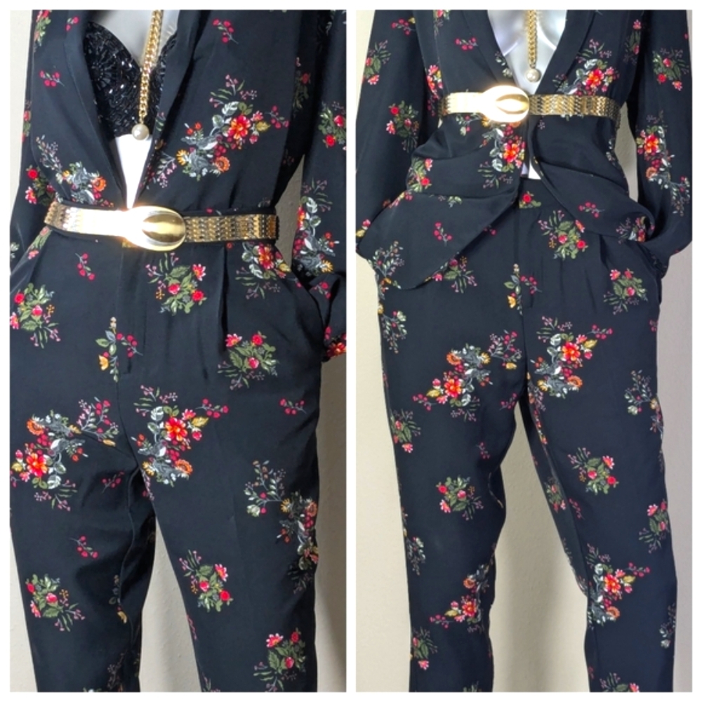 Simply Styled Floral Black Pantsuit - Picture 5 of 10